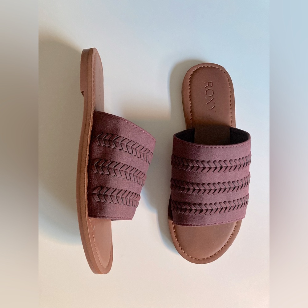 Roxy Purple Plum Woven Bohemian Sandals Women’s Size 8 NWOTS Beach Summer Slides